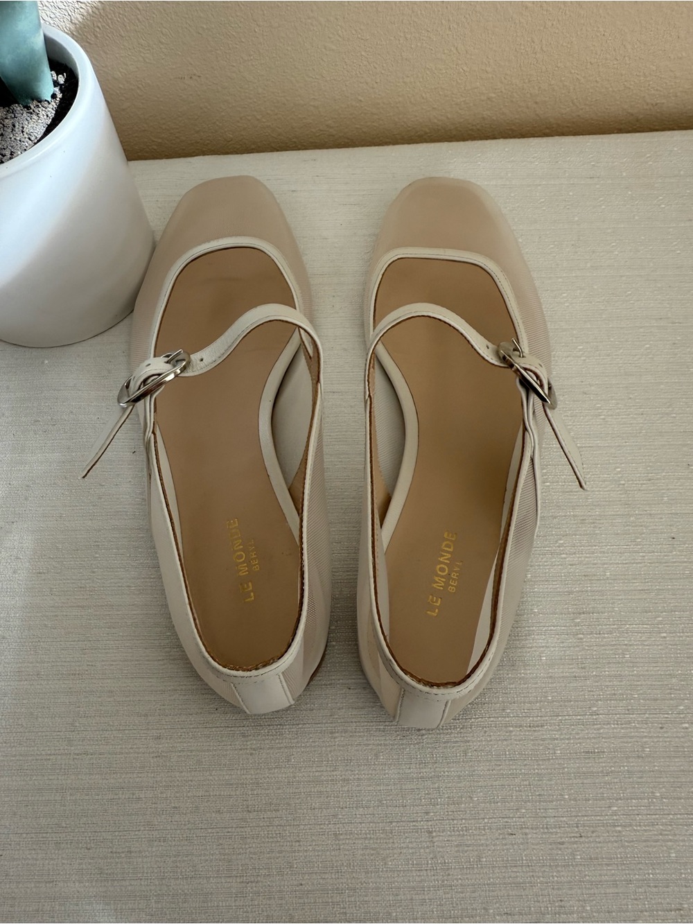 Le Monde Beryl Women's Beige Mary Jane Slingback Flats - Picture 7 of 13